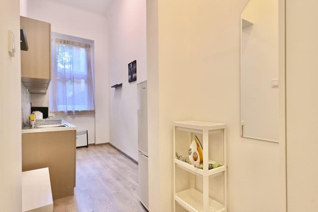 Cute Gallery Flat In Kiraly Street Βουδαπέστη Εξωτερικό φωτογραφία